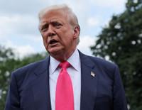 Trump’tan sert tepki: “Ben olmasam piyasalar çoktan çökerdi”