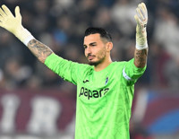 Uğurcan Çakır, rekor bonservis bedeli ile Galatasaray'a transfer oldu