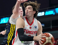 12 Dev Adam çeyrek finalde
