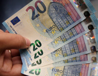 Euro Bölgesi'nde enflasyon beklentinin altında arttı