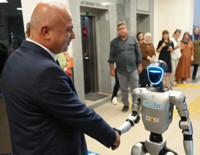 Türkiye’de nüfusa kaydedilen ilk insansı robot: Festman Canik