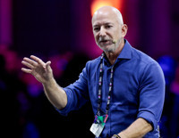 Bezos'tan çarpıcı yapay zeka açıklaması: Bir tür endüstriyel balon ancak teknoloji gerçek