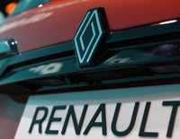 Renault 3 bin kişiyi işten çıkarmayı planlyor