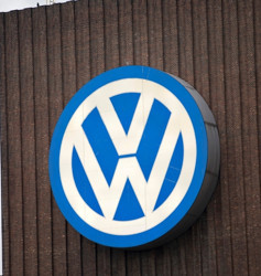 Volkswagen'dan bir radikal karar daha! Dev motosiklet üreticisi satılıyor