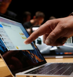 Apple'dan MacBook'un pil ömrü 5 saat uzayacak iddiası! 'Chrome yerine Safari'