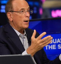 BlackRock CEO'su Fink'ten ABD için resesyon uyarısı: Veri merkezi yatırımlarına dikkat çekti