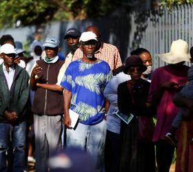 ABD'nin ek gümrük tarifeleri Güney Afrika'da 100 bin kişiyi işsiz bırakabilir