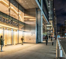 BlackRock, Avrupa'da bitcoin ETP listelemeye hazırlanıyor