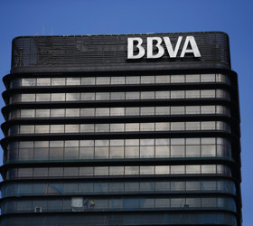 BBVA'dan küçük rakibi Sabadell için 14,8 milyar euroluk teklif