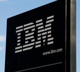 IBM'in geliri üçüncü çeyrekte arttı