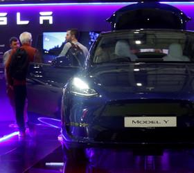 Tesla'nın otomobil teslimatları yılın üçüncü çeyreğinde beklentileri karşılayamadı