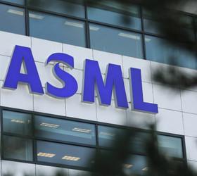 ASML CEO'su Fouguet: 2026 büyüme yılı olacak