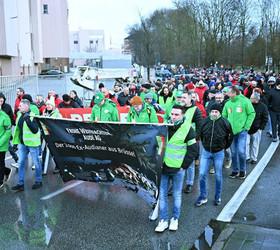 Audi Brüksel fabrikası çalışanlarından protesto