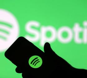 Şarkı ararken pornografik içerikle karşılaştı: Spotify'dan açıklama geldi