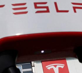 Avrupa’nın en büyük emeklilik fonlarından biri Tesla’daki tüm hisselerini sattı