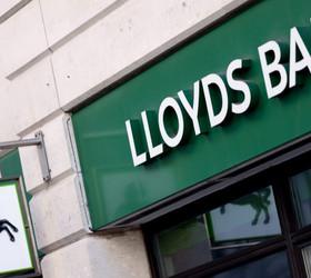 Lloyds Bank 136 şubesini daha kapatıyor