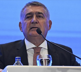TÜSİAD Başkanı Turan: İç gündemimize sıkışırsak kurulan dünyanın fırsatlarını kaçırırız