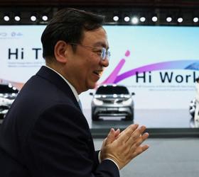 BYD CEO’su Wang: Çin'in elektrikli araçları rakiplerinden 5 yıl önde