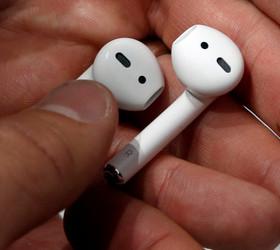 Apple, AirPods’a canlı çeviri özelliği ekleyecek