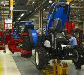 Türk Traktör yokuş aşağı: Beklentilerin altında kaldı, kar yüzde 90 düştü