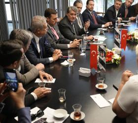 Beşiktaş'tan borçsuzlaşma operasyonu: Yeni kredi ve 30 yaş üstü transfer yok