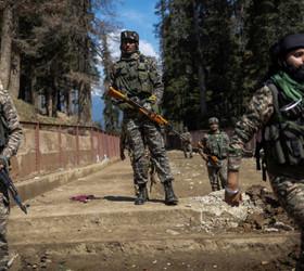 Keşmir gerilimi tırmanıyor: Hindistan’ın hava saldırısına Pakistan’dan misilleme tehdidi