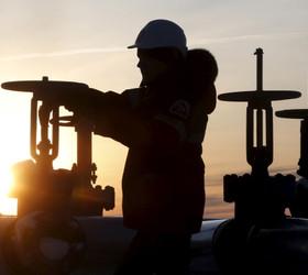 Rus petrolüne tavan fiyat uygulayanlara petrol satışı yasağı uzatıldı