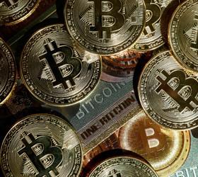 ABD'de yasa geçti, bitcoin rekor üstüne rekor kırıyor: Piyasalar yeşile döndü