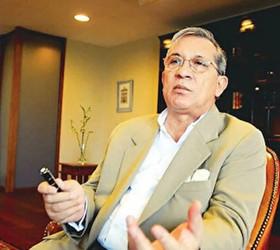 Eski Merkez Bankası Başkanı Rüşdü Saracoğlu hayatını kaybetti