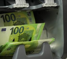 Almanya şirketler için milyarlarca euroluk vergi indirimini onayladı
