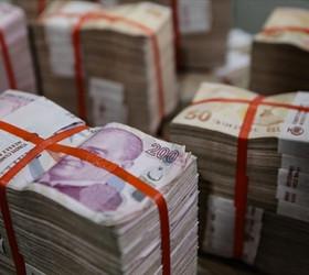 Bütçe mayısta 235,2 milyar TL fazla verdi
