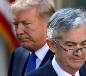Trump, Fed Başkanı Powell'a karşı gemileri yaktı: Görevden almayı yeniden düşünebilirim