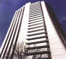 İş GYO, Ankara İş Kulesi satışından 1.2 milyar TL artı KDV'lik tahsilatı bugün yaptığını duyurdu