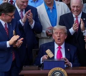 Trump’tan 4 Temmuz’da dev 4,5 trilyon dolarlık yasaya imza: Sosyal yardımlara balta
