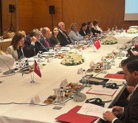 Türkiye ve Yunanistan'dan turizmde işbirliği: Kapıda vize adaları artar mı?