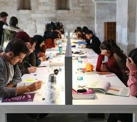 Bu bölümlerden mezun olanlar kısa sürede iş buluyor: Ne tıp, ne de mühendislik ilk sırada