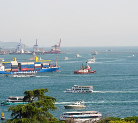 İstanbul Boğazı’ndan geçen gemi sayısında düşüş