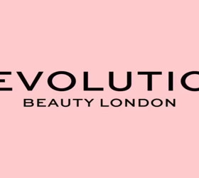 Zor günler geçiren Revolution Beauty resmi satış sürecini sonlandırdı, soruşturmayla giden kurucu ortaklar geri dönecek