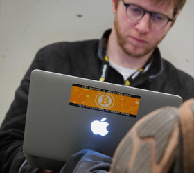 Apple’dan kritik güvenlik uyarısı: Kripto para kullanıcıları hedefte