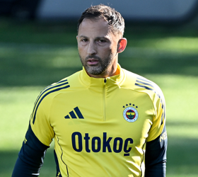 Domenico Tedesco’nun aklında ne var? Pres, iletişim ve dengeli bir bütçe…
