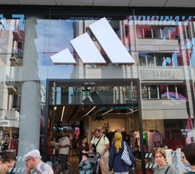 Rekabet Kurulu'ndan Adidas'a 402 milyon TL ceza