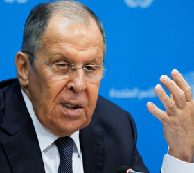 Lavrov CNBC-e'nin sorusunu yanıtladı: 'Türkiye’nin kararına saygı duyarız'