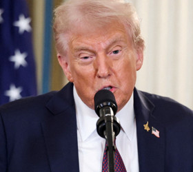 Trump tarifelere doymuyor: İthal mobilya ürünlerine yeni vergi