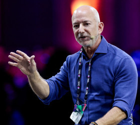 Bezos'tan çarpıcı yapay zeka açıklaması: Bir tür endüstriyel balon ancak teknoloji gerçek