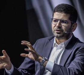 Dağlıoğlu: Türkiye'de daha fazla teknoloji şirketini görmek istiyoruz