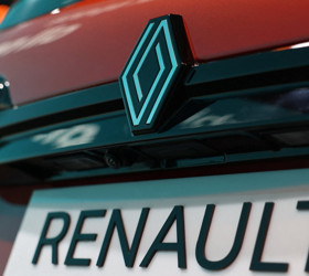 Renault 3 bin kişiyi işten çıkarmayı planlyor