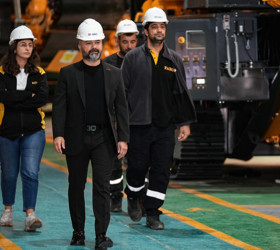 Tornacı olarak başladığı işte 4 fabrika kurdu, 350 kişiye istihdam sağlıyor