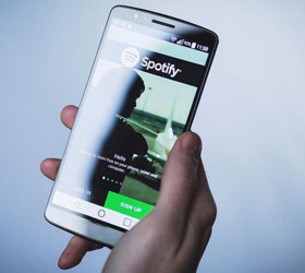 Spotify’dan müzikleri yapay zekadan korumak için hamle: Sony, Universal ve Warner’la işbirliği