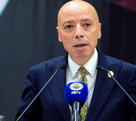 Fenerbahçe'den borç açıklaması: "Yönetilemez değil, nakit akışı problemi var"