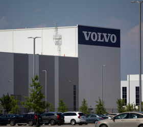 Volvo'dan elektrikli otomobil alanlara kampanya: 1 yıl bedava şarj